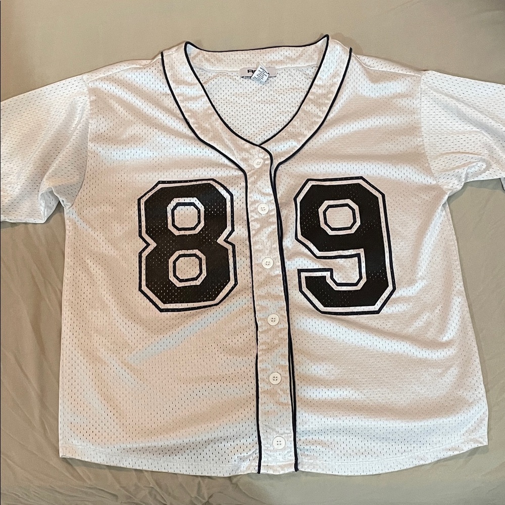 RSQ Women’s White and Black Jersey